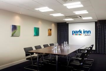 Park Inn by Radisson Belfast3