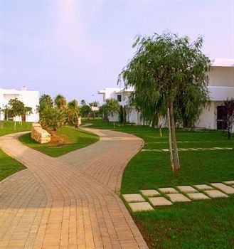 Riva Marina Resort3