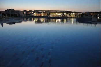 Riva Marina Resort0