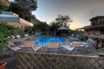 CANNAMELE RESORT4