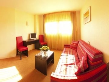 L'ATRIUM4