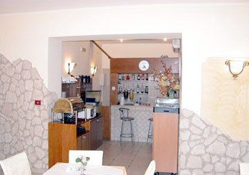 CHARMING INTERNATIONAL3