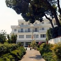 Sakura Hotel0