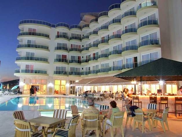 Arora Hotel0
