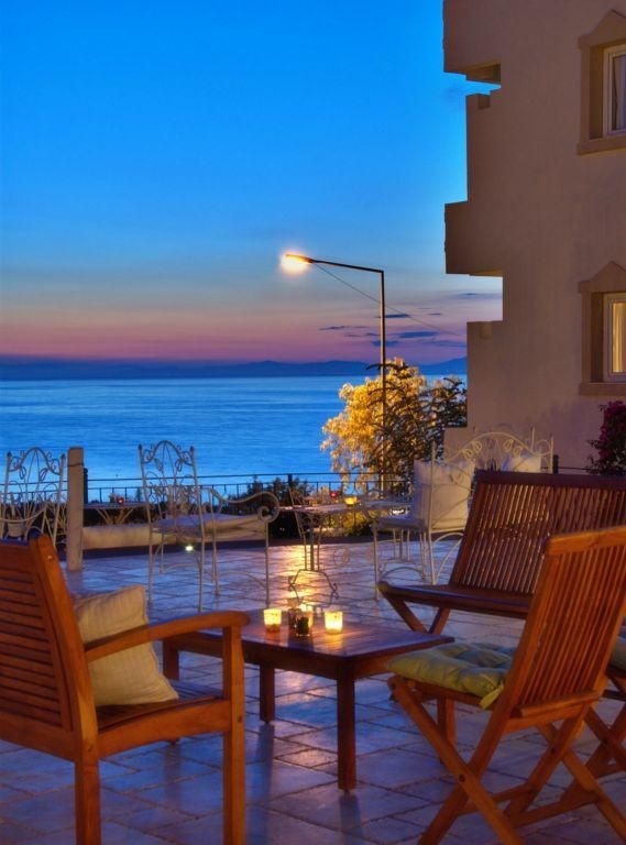 Hotel Carina2