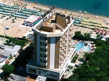 ALEXANDRA PLAZA0