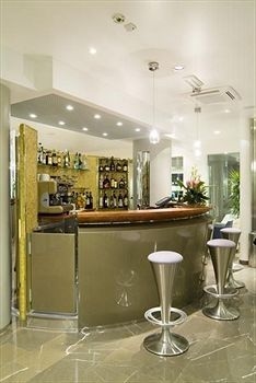 Club House4