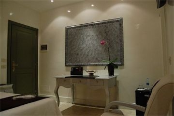 CHATEAU BLANC PIAZZA DI SPAGNA0
