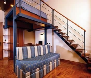 Angel Hotel0