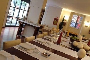TOWN HOUSE 312