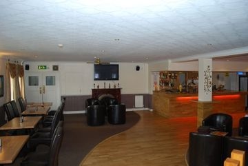 Sky Plaza Hotel Cardiff4