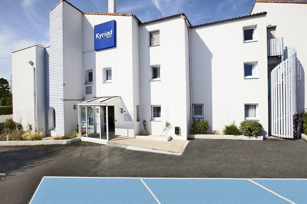 Kyriad La Rochelle Centre3