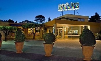 PARK INN0