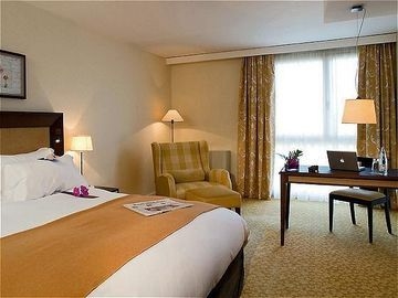 MERCURE METROPOLE2