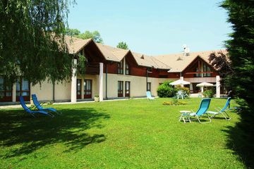 LE CLOS DU LAC0