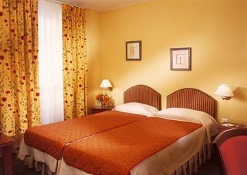 Etoile Trocadero2