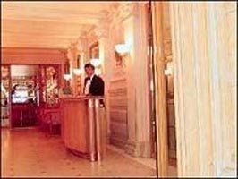Royal Elysees2