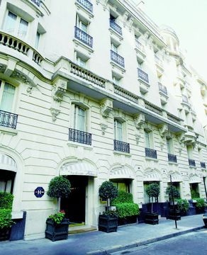 Victoria Palace0