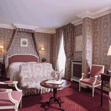 Victoria Palace2