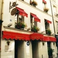 โรงแรมลา เดป็องดองซ์ (Hotel La Dependance)2