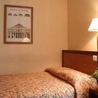 โรงแรมลา เดป็องดองซ์ (Hotel La Dependance)4