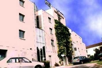 Gis Hotel2