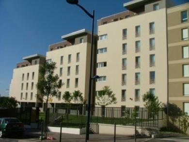 Appart City Cergy2