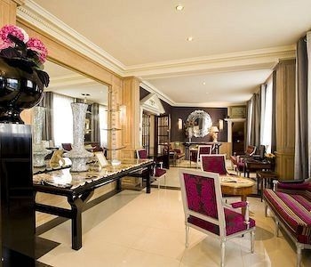 BEST WESTERN TRIANON RIVE GAUC0