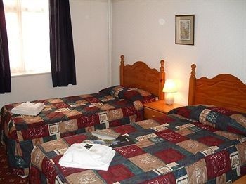 Leverdale Hotel3
