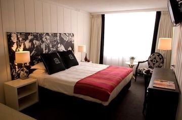 The Albany Motel4