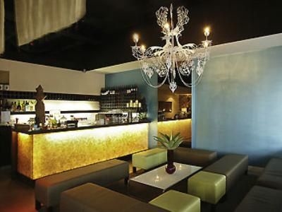 Grand Mercure Apartments Docklands3