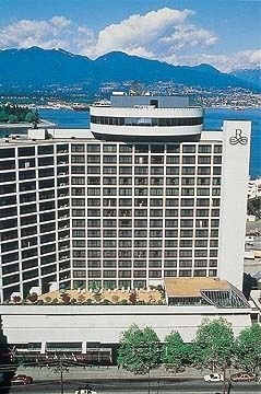 Renaissance Vancouver Harbourside Hotel2