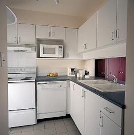 Robson Suites Vancouver1