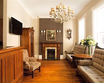 Victorian Hotel4