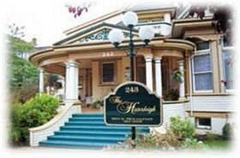 A HATERLEIGH HERITAGE INN0