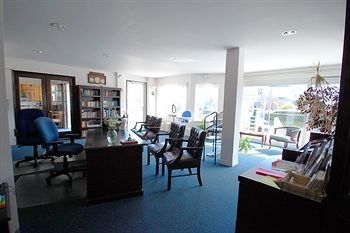 The Admiral Inn4