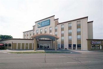 QUALITY INN0