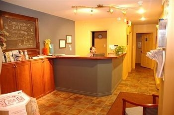 Midtown Motel & Suites2