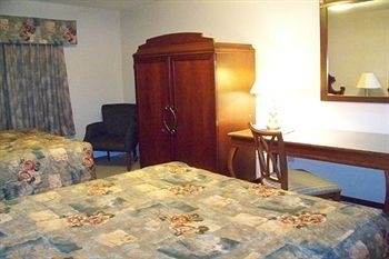 Midtown Motel & Suites0