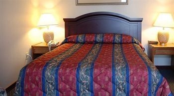 Commons Inn2