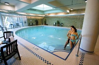 DAYS INN CLIFTON HILL4