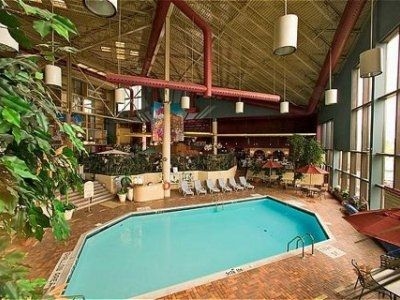 Holiday Inn Toronto-Yorkdale1