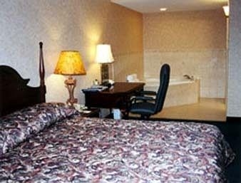 Days Inn Toronto E Lakeview3