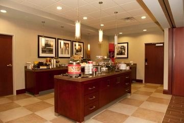 HAMPTON INN TORONTO/BRAMPTON1