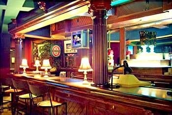 Ambassador Hotel Sudbury4