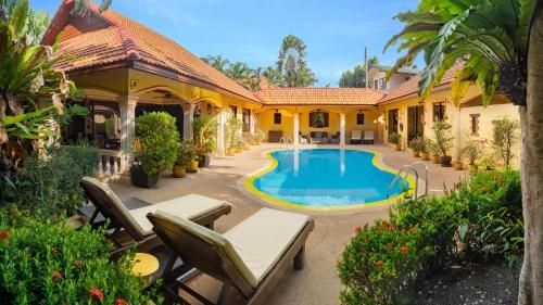 Coconut Paradise Villas0