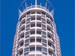 Oaks Maestri Towers1