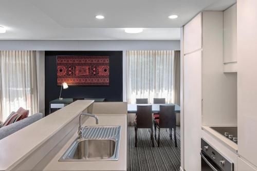 เอดินา อพาร์ตเมนท์ โฮเต็ล ดาร์วิน วอเตอร์ฟรอนท์ (Adina Apartment Hotel Darwin Waterfront)3