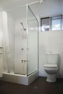 Cairns Beach House3