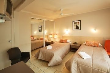 Discovery Cairns Hotel2